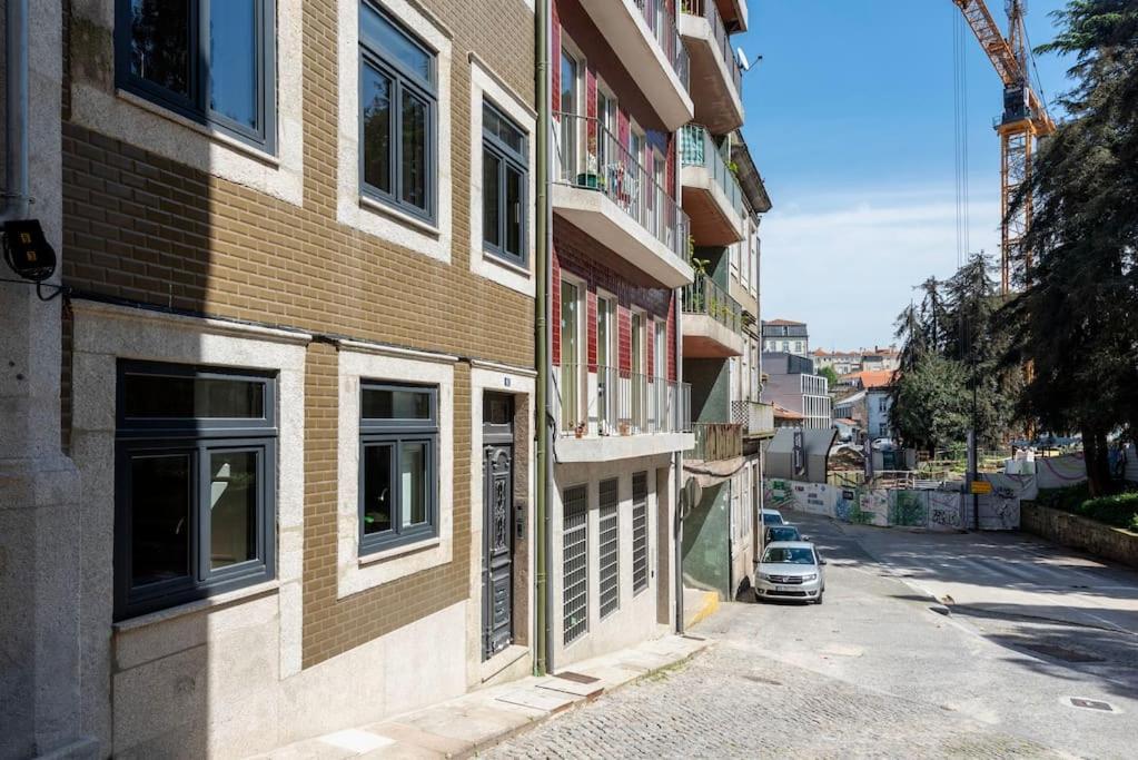 Chic Porto Hideaway: Pool & Garden Apartment Bagian luar foto
